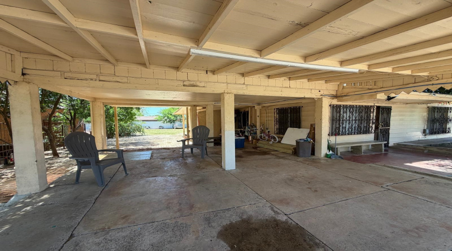 1705 Marion St, Laredo, Texas 78043, 4 Bedrooms Bedrooms, 7 Rooms Rooms,2 BathroomsBathrooms,Residential,For Sale,1705 Marion St,20263414