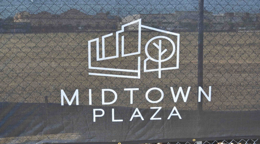 9417 McPherson Rd, Laredo, Texas 78045, 11 Rooms Rooms,Commercial retail/office,For Rent,9417 McPherson Rd,20263441