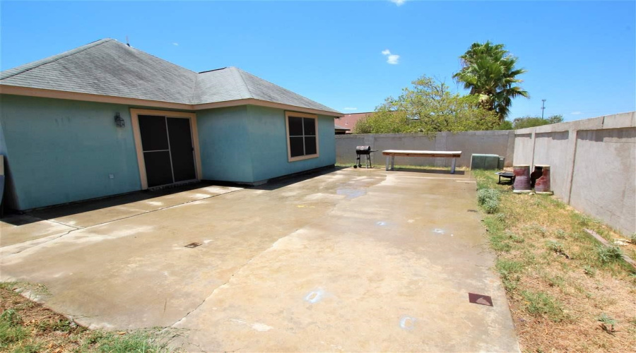 6006 Catedral Lp, Laredo, Texas 78043, 3 Bedrooms Bedrooms, 6 Rooms Rooms,2 BathroomsBathrooms,Residential,For Rent,6006 Catedral Lp,20263415