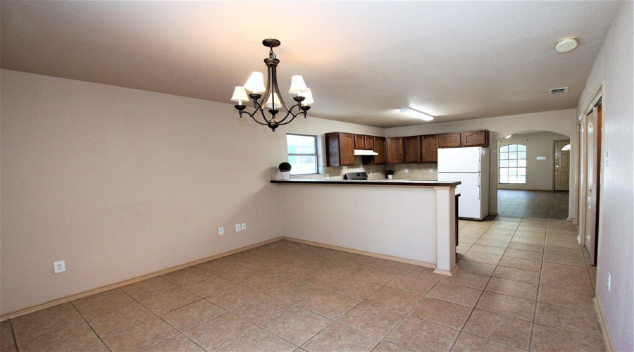 6006 Catedral Lp, Laredo, Texas 78043, 3 Bedrooms Bedrooms, 6 Rooms Rooms,2 BathroomsBathrooms,Residential,For Rent,6006 Catedral Lp,20263415