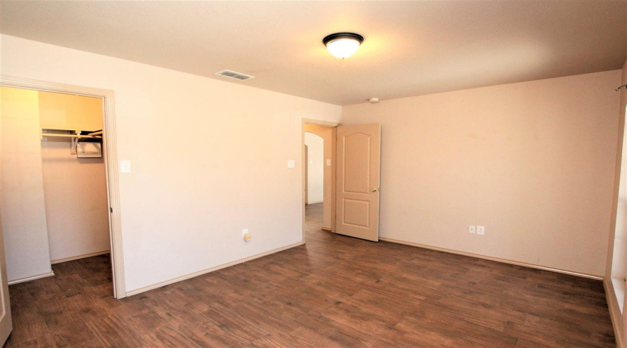 6006 Catedral Lp, Laredo, Texas 78043, 3 Bedrooms Bedrooms, 6 Rooms Rooms,2 BathroomsBathrooms,Residential,For Rent,6006 Catedral Lp,20263415