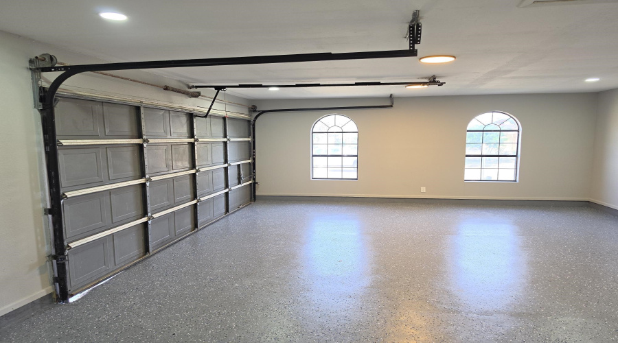 3706 Pine St, Laredo, Texas 78046, 3 Bedrooms Bedrooms, 6 Rooms Rooms,2 BathroomsBathrooms,Residential,For Sale,3706 Pine St,20263420