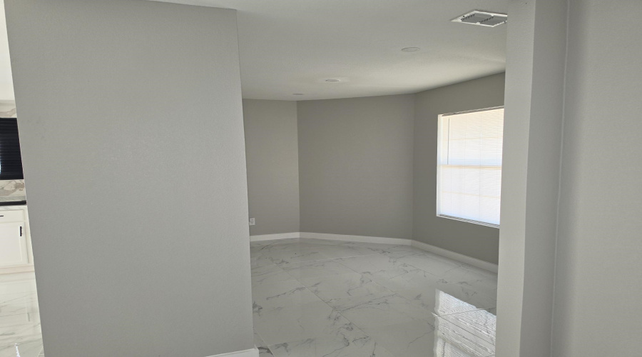 3706 Pine St, Laredo, Texas 78046, 3 Bedrooms Bedrooms, 6 Rooms Rooms,2 BathroomsBathrooms,Residential,For Sale,3706 Pine St,20263420