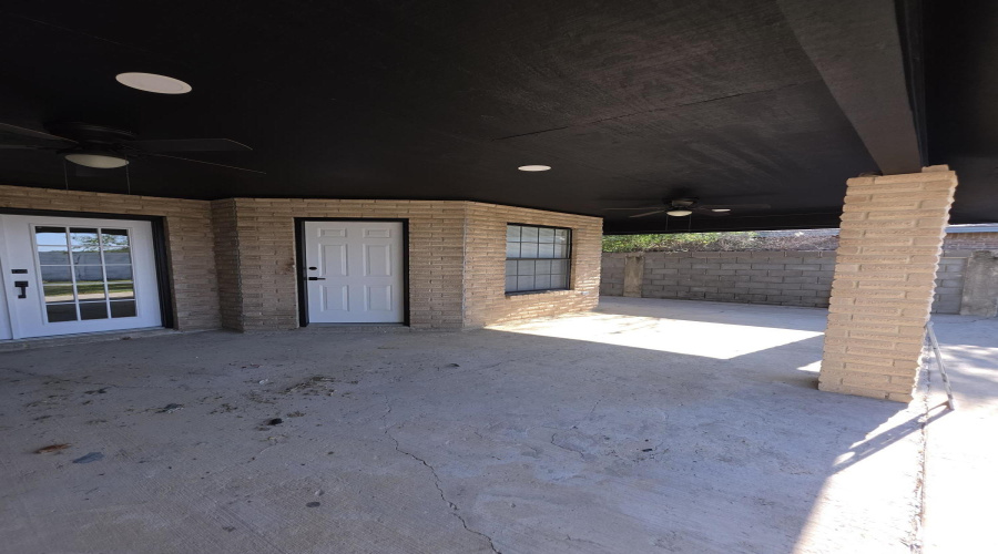 3706 Pine St, Laredo, Texas 78046, 3 Bedrooms Bedrooms, 6 Rooms Rooms,2 BathroomsBathrooms,Residential,For Sale,3706 Pine St,20263420