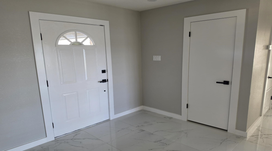 3706 Pine St, Laredo, Texas 78046, 3 Bedrooms Bedrooms, 6 Rooms Rooms,2 BathroomsBathrooms,Residential,For Sale,3706 Pine St,20263420