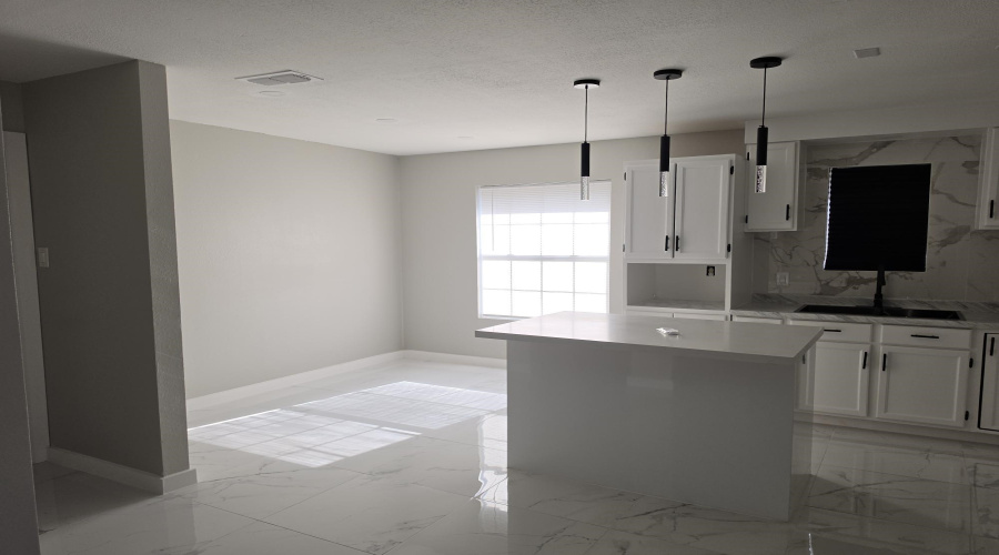 3706 Pine St, Laredo, Texas 78046, 3 Bedrooms Bedrooms, 6 Rooms Rooms,2 BathroomsBathrooms,Residential,For Sale,3706 Pine St,20263420