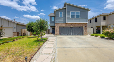 4215 Lorisa, Laredo, Texas 78046, 3 Bedrooms Bedrooms, 6 Rooms Rooms,2 BathroomsBathrooms,Residential,For Sale,4215 Lorisa,20263423