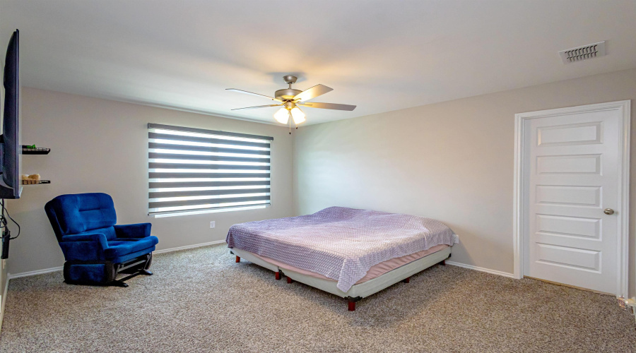 4215 Lorisa, Laredo, Texas 78046, 3 Bedrooms Bedrooms, 6 Rooms Rooms,2 BathroomsBathrooms,Residential,For Sale,4215 Lorisa,20263423