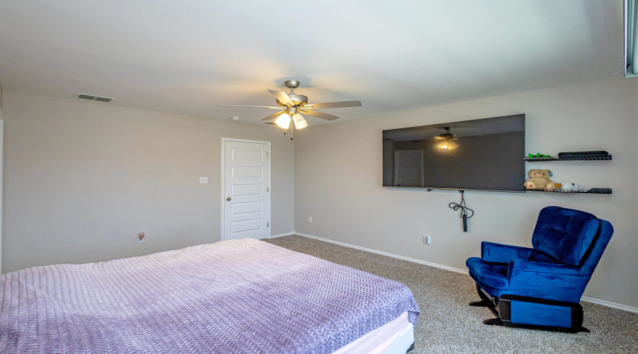 4215 Lorisa, Laredo, Texas 78046, 3 Bedrooms Bedrooms, 6 Rooms Rooms,2 BathroomsBathrooms,Residential,For Sale,4215 Lorisa,20263423