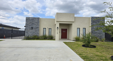 7108 El Meson Dr, Laredo, Texas 78043-2296, 3 Bedrooms Bedrooms, 5 Rooms Rooms,2 BathroomsBathrooms,Residential,For Rent,7108 El Meson Dr,20263424