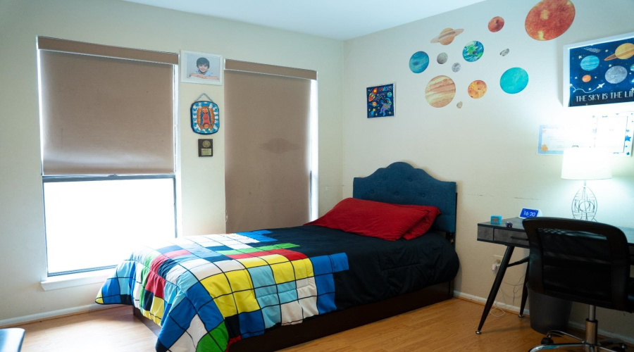 101 W Del Mar Blvd, Laredo, Texas 78041, 3 Bedrooms Bedrooms, 5 Rooms Rooms,2 BathroomsBathrooms,Residential,For Rent,101 W Del Mar Blvd,20263426