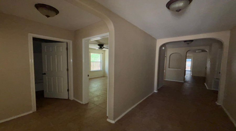 17414 College Port Dr, Laredo, Texas 78045, 3 Bedrooms Bedrooms, 5 Rooms Rooms,2 BathroomsBathrooms,Residential,For Sale,17414 College Port Dr,20263432