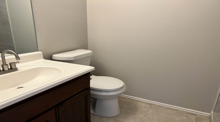 17413 College Port Dr, Laredo, Texas 78045, 4 Bedrooms Bedrooms, 5 Rooms Rooms,2 BathroomsBathrooms,Residential,For Rent,17413 College Port Dr,20263450