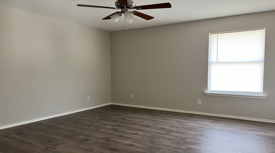 17413 College Port Dr, Laredo, Texas 78045, 4 Bedrooms Bedrooms, 5 Rooms Rooms,2 BathroomsBathrooms,Residential,For Rent,17413 College Port Dr,20263450