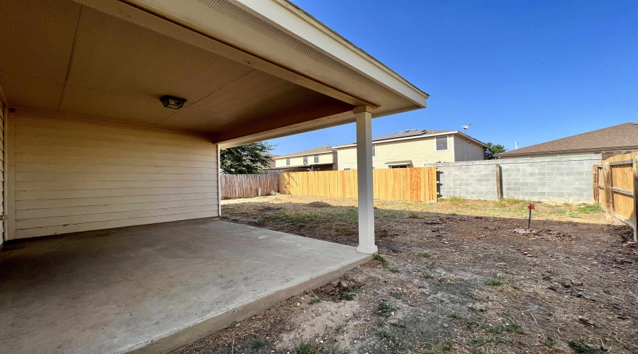17413 College Port Dr, Laredo, Texas 78045, 4 Bedrooms Bedrooms, 5 Rooms Rooms,2 BathroomsBathrooms,Residential,For Rent,17413 College Port Dr,20263450