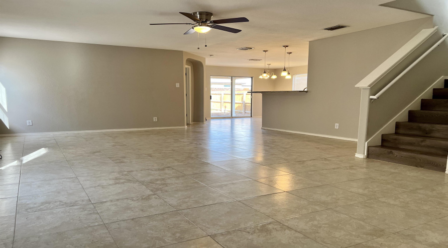 17413 College Port Dr, Laredo, Texas 78045, 4 Bedrooms Bedrooms, 5 Rooms Rooms,2 BathroomsBathrooms,Residential,For Rent,17413 College Port Dr,20263450