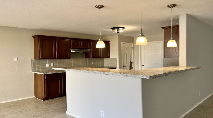 17413 College Port Dr, Laredo, Texas 78045, 4 Bedrooms Bedrooms, 5 Rooms Rooms,2 BathroomsBathrooms,Residential,For Rent,17413 College Port Dr,20263450