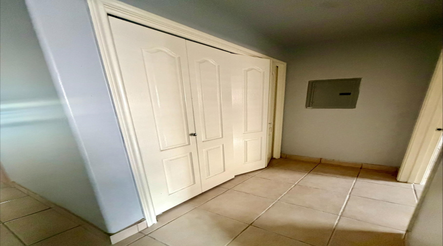 1752 Tiara Trl, Laredo, Texas 78045, 2 Bedrooms Bedrooms, 5 Rooms Rooms,2 BathroomsBathrooms,Residential,For Sale,1752 Tiara Trl,20263452