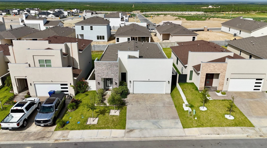1421 Eagles LN, Laredo, Texas 78045, 3 Bedrooms Bedrooms, 6 Rooms Rooms,2 BathroomsBathrooms,Residential,For Rent,1421 Eagles LN,20263460