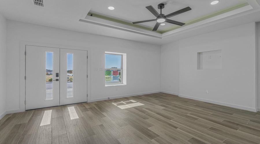 6203 Seminario Ln., Laredo, Texas 78046, 3 Bedrooms Bedrooms, 6 Rooms Rooms,2 BathroomsBathrooms,Residential,For Sale,6203 Seminario Ln.,20263464