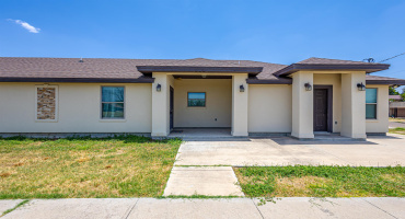 420 Montgomery St, Laredo, Texas 78040, 2 Bedrooms Bedrooms, 4 Rooms Rooms,2 BathroomsBathrooms,Residential,For Rent,420 Montgomery St,20263465