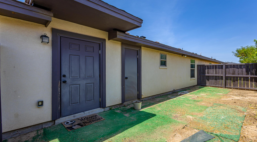 420 Montgomery St, Laredo, Texas 78040, 2 Bedrooms Bedrooms, 4 Rooms Rooms,2 BathroomsBathrooms,Residential,For Rent,420 Montgomery St,20263465