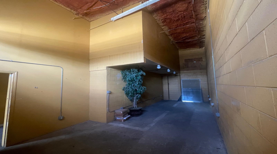 815 Park St, Laredo, Texas 78040, ,2 BathroomsBathrooms,Commercial retail/office,For Sale,815 Park St,20263466