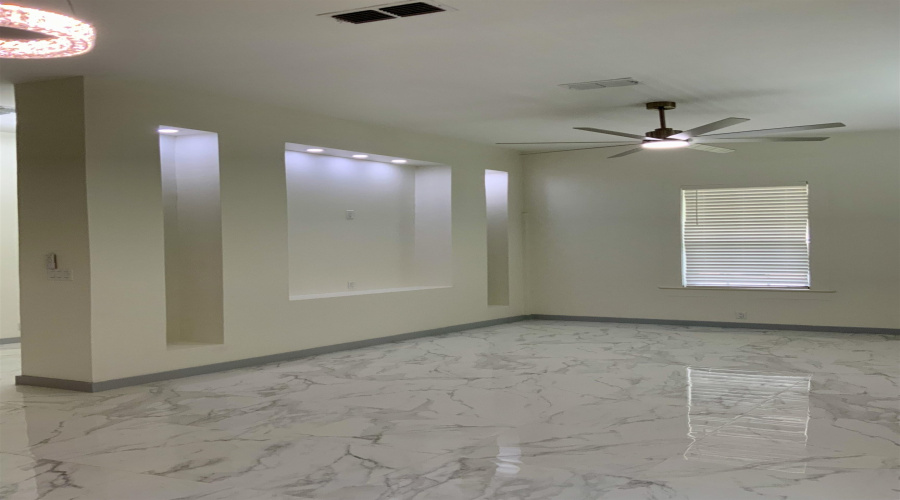 919 Willow St, Laredo, Texas 78040, 3 Bedrooms Bedrooms, 7 Rooms Rooms,2 BathroomsBathrooms,Residential,For Sale,919 Willow St,20262105