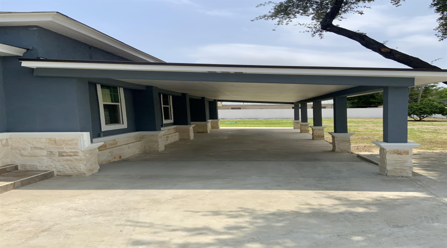919 Willow St, Laredo, Texas 78040, 3 Bedrooms Bedrooms, 7 Rooms Rooms,2 BathroomsBathrooms,Residential,For Sale,919 Willow St,20262105