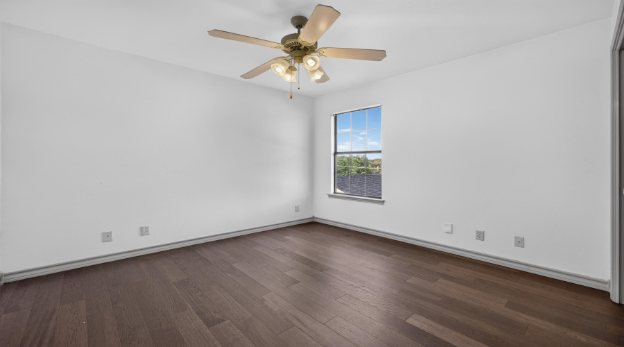 627 Anfield Lp, Laredo, Texas 78045, 3 Bedrooms Bedrooms, 5 Rooms Rooms,2 BathroomsBathrooms,Residential,For Sale,627 Anfield Lp,20263469