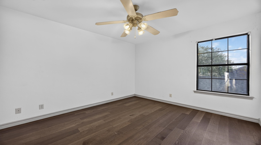 627 Anfield Lp, Laredo, Texas 78045, 3 Bedrooms Bedrooms, 5 Rooms Rooms,2 BathroomsBathrooms,Residential,For Sale,627 Anfield Lp,20263469