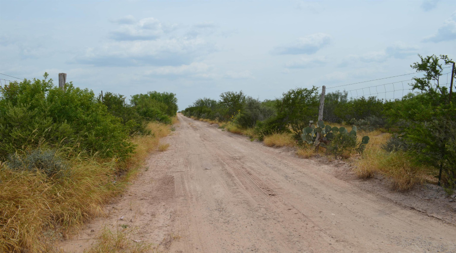10 Acres U.S. Hwy 359, Laredo, Texas 78043, ,Land,For Sale,10 Acres U.S. Hwy 359,20263481