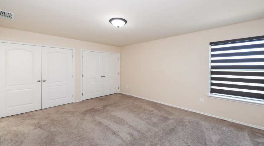 5609 Montevista Dr., Laredo, Texas 78043, 3 Bedrooms Bedrooms, 6 Rooms Rooms,2 BathroomsBathrooms,Residential,For Sale,5609 Montevista Dr.,20263475