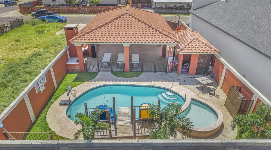 5205 Frijolillo Dr, LAREDO, Texas 78046-8136, ,Residential,For Sale,5205 Frijolillo Dr,20263477