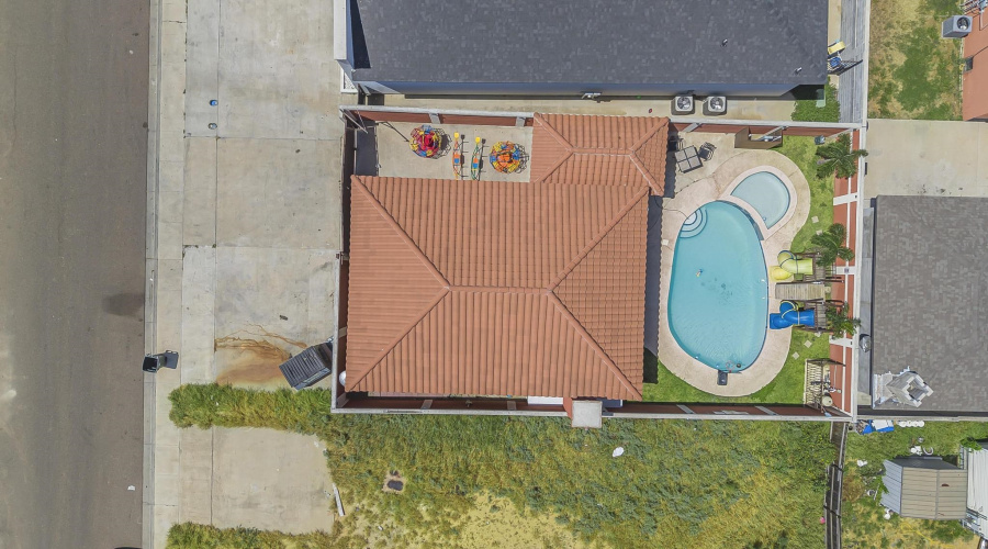 5205 Frijolillo Dr, LAREDO, Texas 78046-8136, ,Residential,For Sale,5205 Frijolillo Dr,20263477