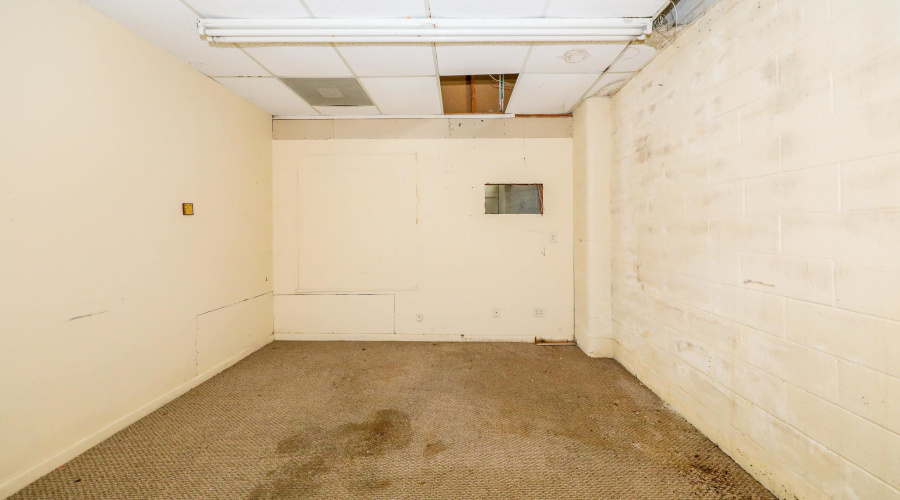 900 Lincoln St, Laredo, Texas 78040, 1 Room Rooms,1 BathroomBathrooms,Commercial retail/office,For Rent,900 Lincoln St,20263473