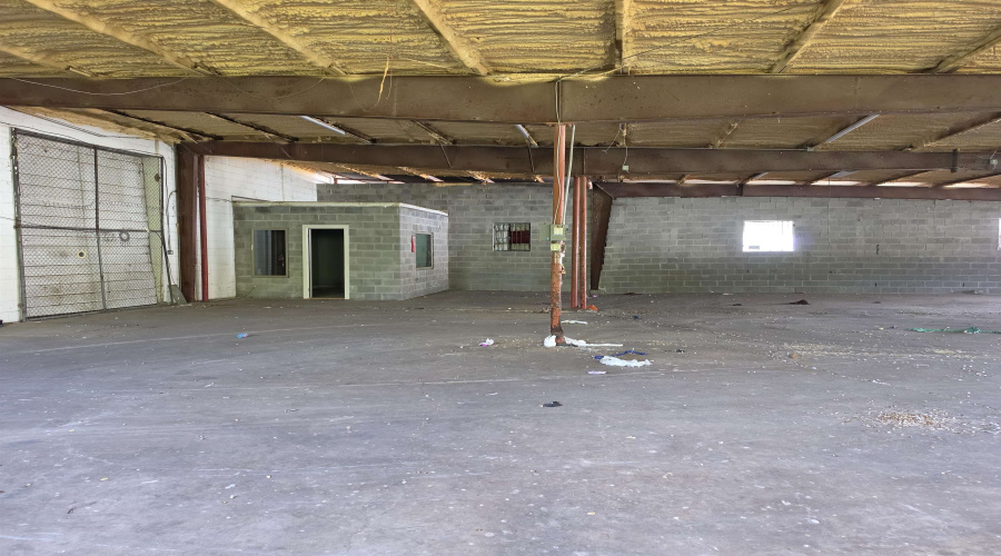 817 Willow St, Laredo, Texas 78043, 1 Bedroom Bedrooms, 1 Room Rooms,1 BathroomBathrooms,Commercial/industrial,For Rent,817 Willow St,20263487