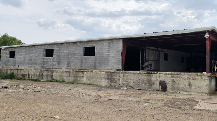817 Willow St, Laredo, Texas 78043, 1 Bedroom Bedrooms, 1 Room Rooms,1 BathroomBathrooms,Commercial/industrial,For Rent,817 Willow St,20263487
