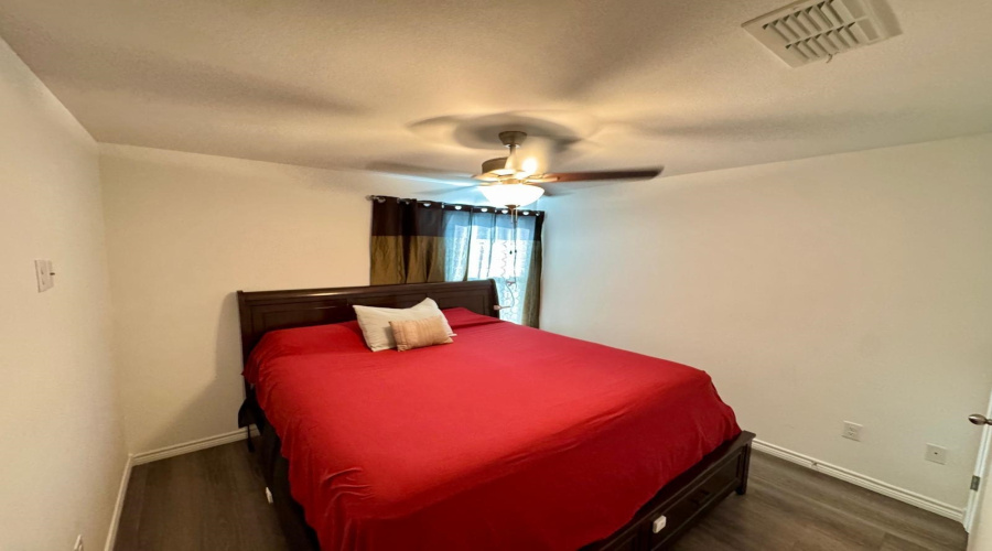 9908 Borna, Laredo, Texas 78045, 3 Bedrooms Bedrooms, 5 Rooms Rooms,2 BathroomsBathrooms,Residential,For Sale,9908 Borna,20263484