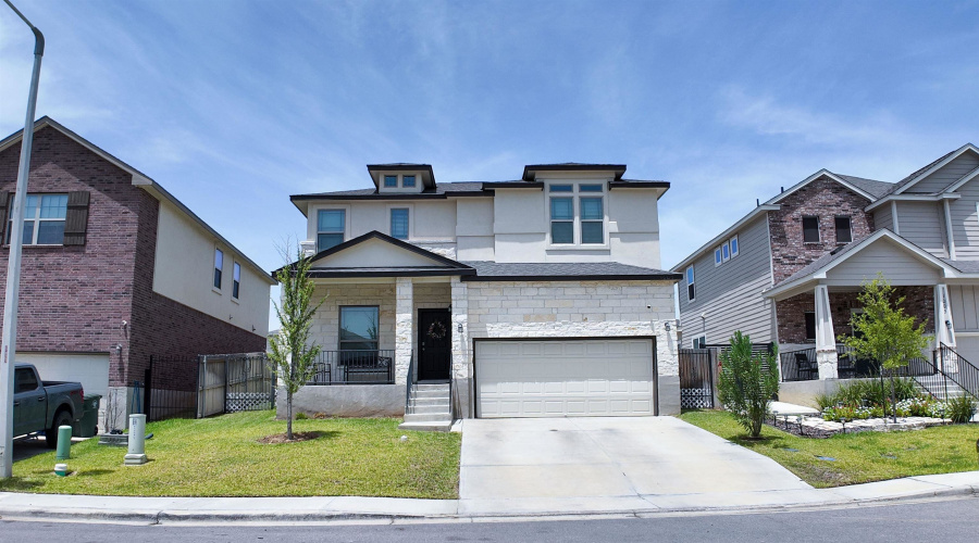 1007 Kus Dr., Laredo, Texas 78045, 4 Bedrooms Bedrooms, 7 Rooms Rooms,2 BathroomsBathrooms,Residential,For Sale,1007 Kus Dr.,20263485