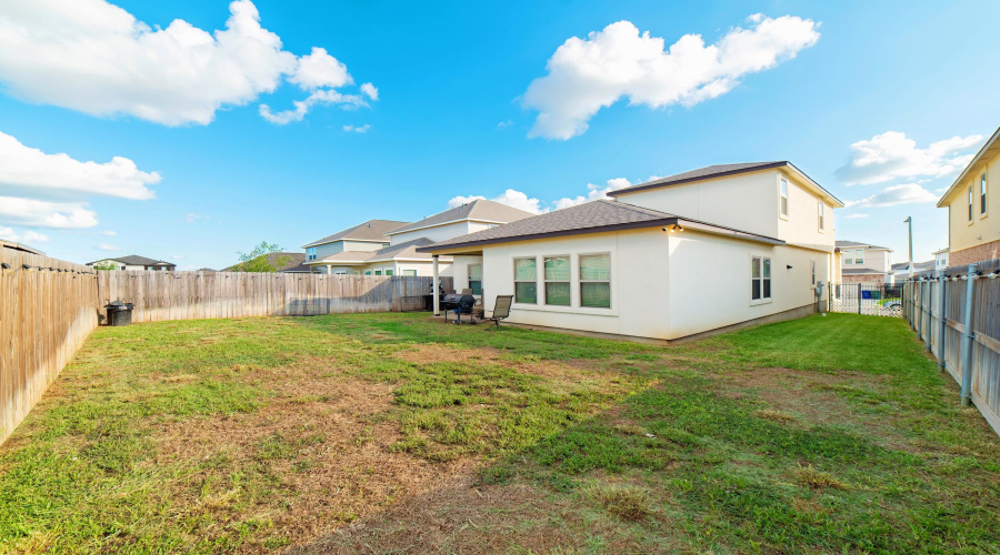 1007 Kus Dr., Laredo, Texas 78045, 4 Bedrooms Bedrooms, 7 Rooms Rooms,2 BathroomsBathrooms,Residential,For Rent,1007 Kus Dr.,20263486