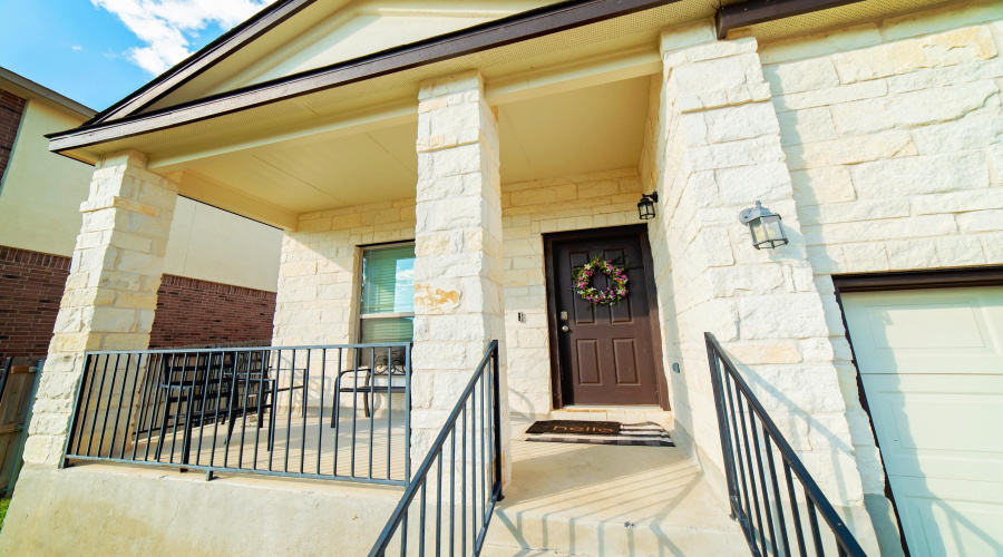 1007 Kus Dr., Laredo, Texas 78045, 4 Bedrooms Bedrooms, 7 Rooms Rooms,2 BathroomsBathrooms,Residential,For Rent,1007 Kus Dr.,20263486