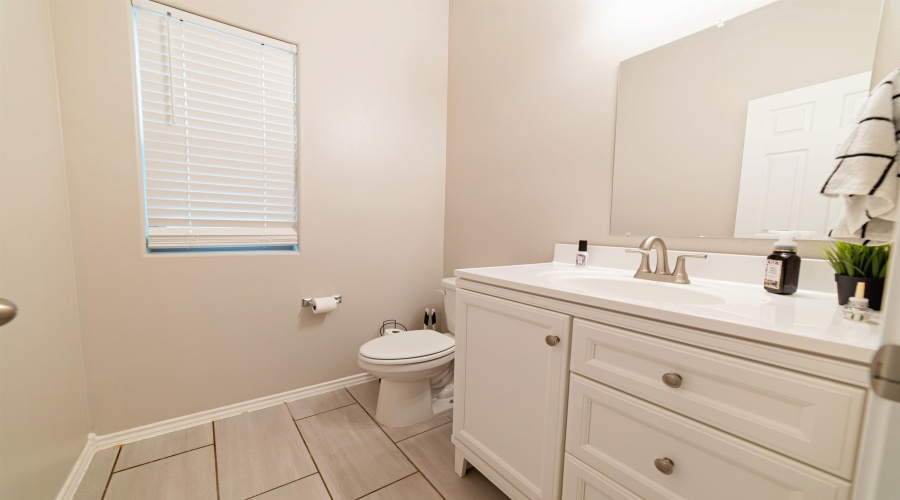 1007 Kus Dr., Laredo, Texas 78045, 4 Bedrooms Bedrooms, 7 Rooms Rooms,2 BathroomsBathrooms,Residential,For Rent,1007 Kus Dr.,20263486