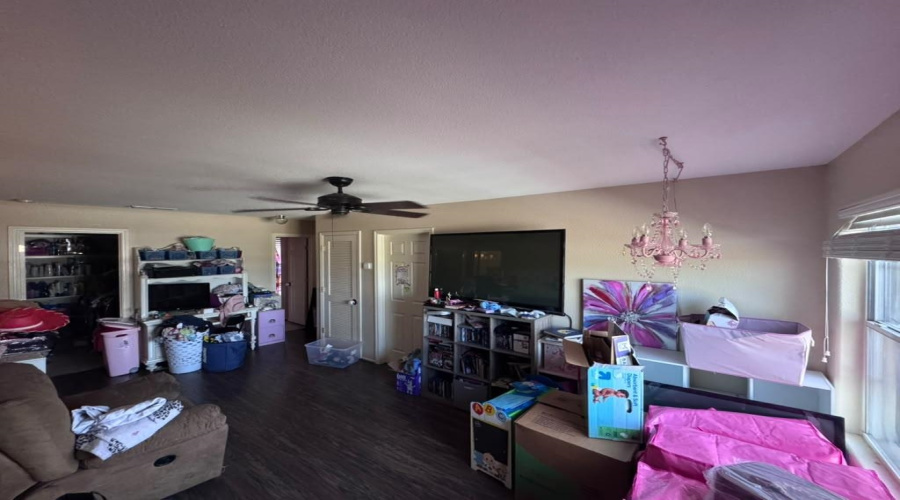 3119 Moondance Ct, Laredo, Texas 78045, 4 Bedrooms Bedrooms, 5 Rooms Rooms,2 BathroomsBathrooms,Residential,For Sale,3119 Moondance Ct,20263488