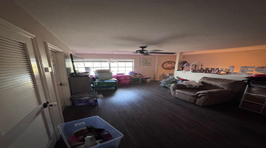 3119 Moondance Ct, Laredo, Texas 78045, 4 Bedrooms Bedrooms, 5 Rooms Rooms,2 BathroomsBathrooms,Residential,For Sale,3119 Moondance Ct,20263488