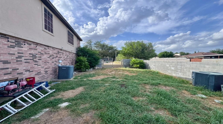 3119 Moondance Ct, Laredo, Texas 78045, 4 Bedrooms Bedrooms, 5 Rooms Rooms,2 BathroomsBathrooms,Residential,For Sale,3119 Moondance Ct,20263488