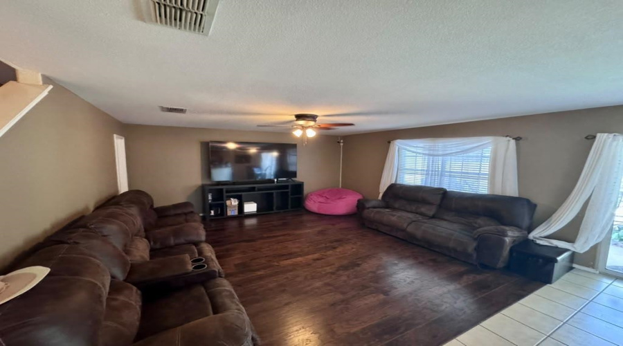 3119 Moondance Ct, Laredo, Texas 78045, 4 Bedrooms Bedrooms, 5 Rooms Rooms,2 BathroomsBathrooms,Residential,For Sale,3119 Moondance Ct,20263488