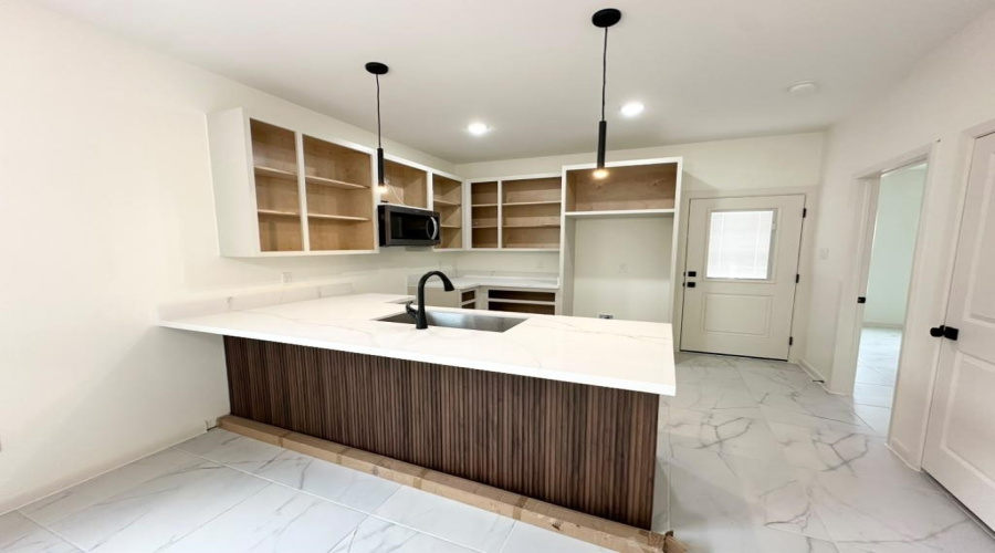 1634 Secretaria Ln., Laredo, Texas 78046, 3 Bedrooms Bedrooms, 5 Rooms Rooms,2 BathroomsBathrooms,Residential,For Sale,1634 Secretaria Ln.,20263489