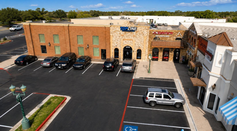 1705 E Del Mar Blvd, Laredo, Texas 78041, 1 Room Rooms,1 BathroomBathrooms,Commercial retail/office,For Rent,1705 E Del Mar Blvd,20263496