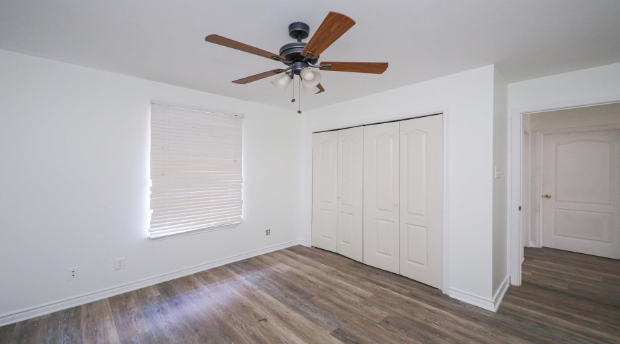 752 Buffalo Ct, LAREDO, Texas 78045, 3 Bedrooms Bedrooms, 5 Rooms Rooms,2 BathroomsBathrooms,Residential,For Sale,752 Buffalo Ct,20263491
